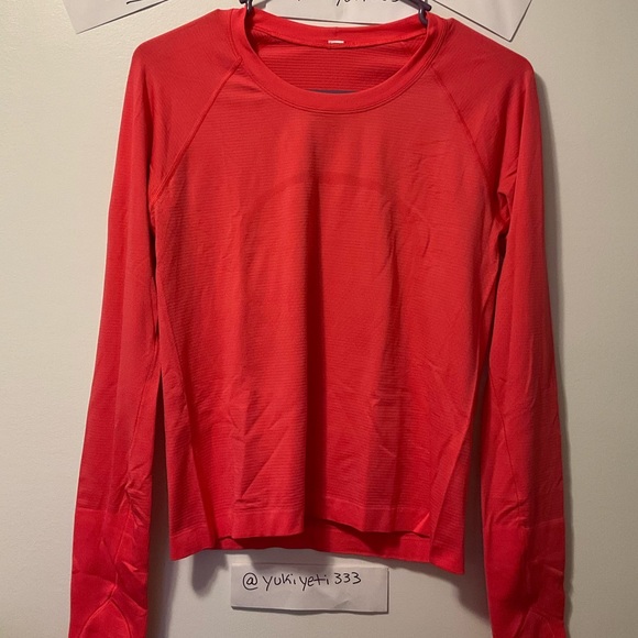 lululemon athletica Tops - NWOT lululemon swiftly race length size 8